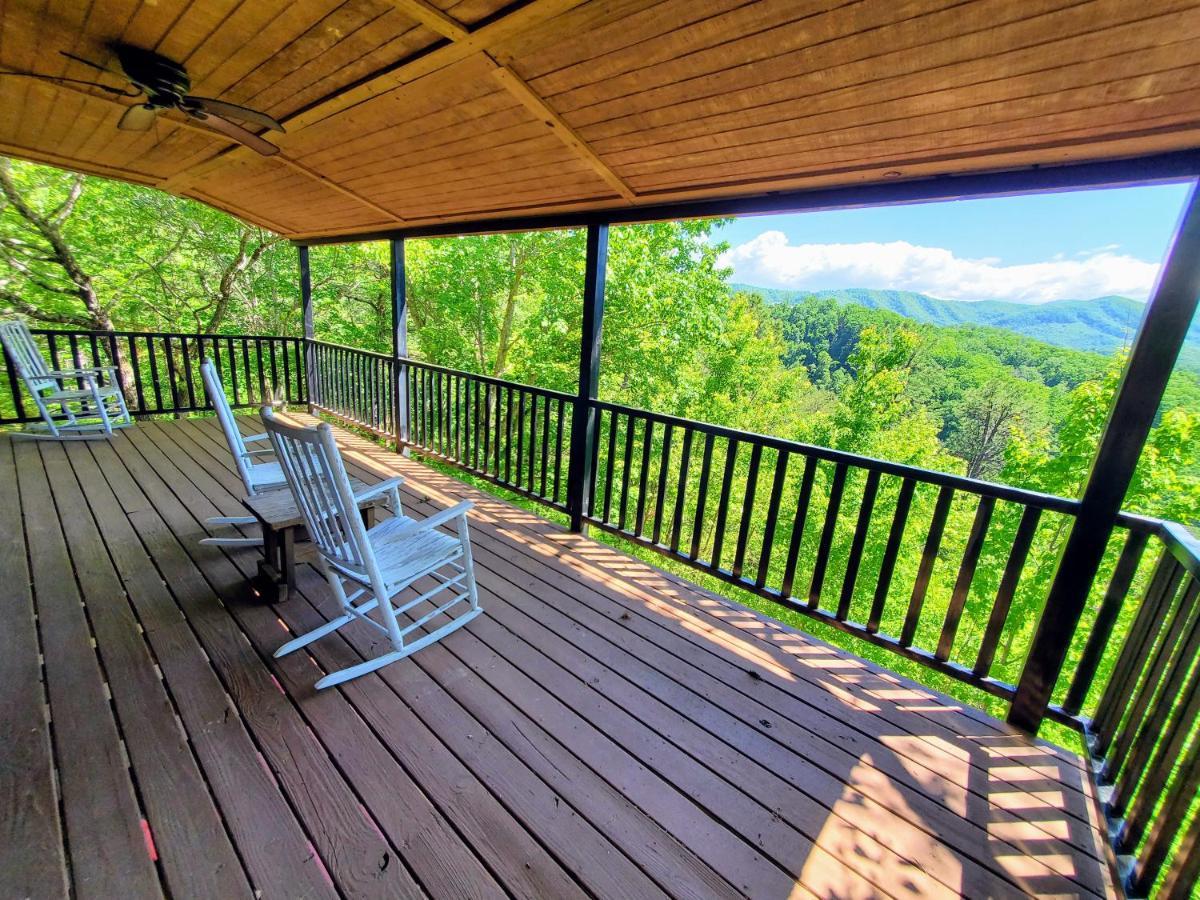 Mountain Ridge Villa Pigeon Forge Eksteriør bilde