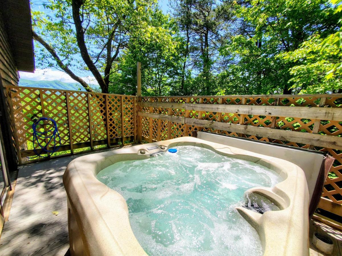 Mountain Ridge Villa Pigeon Forge Eksteriør bilde